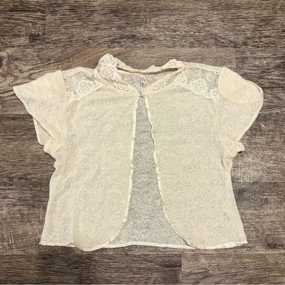 Free People Tops - Lace Short Sleeve Top